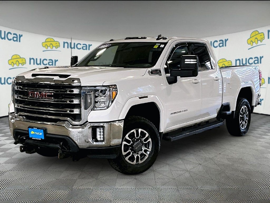 Used 2022 White GMC SLE image 3