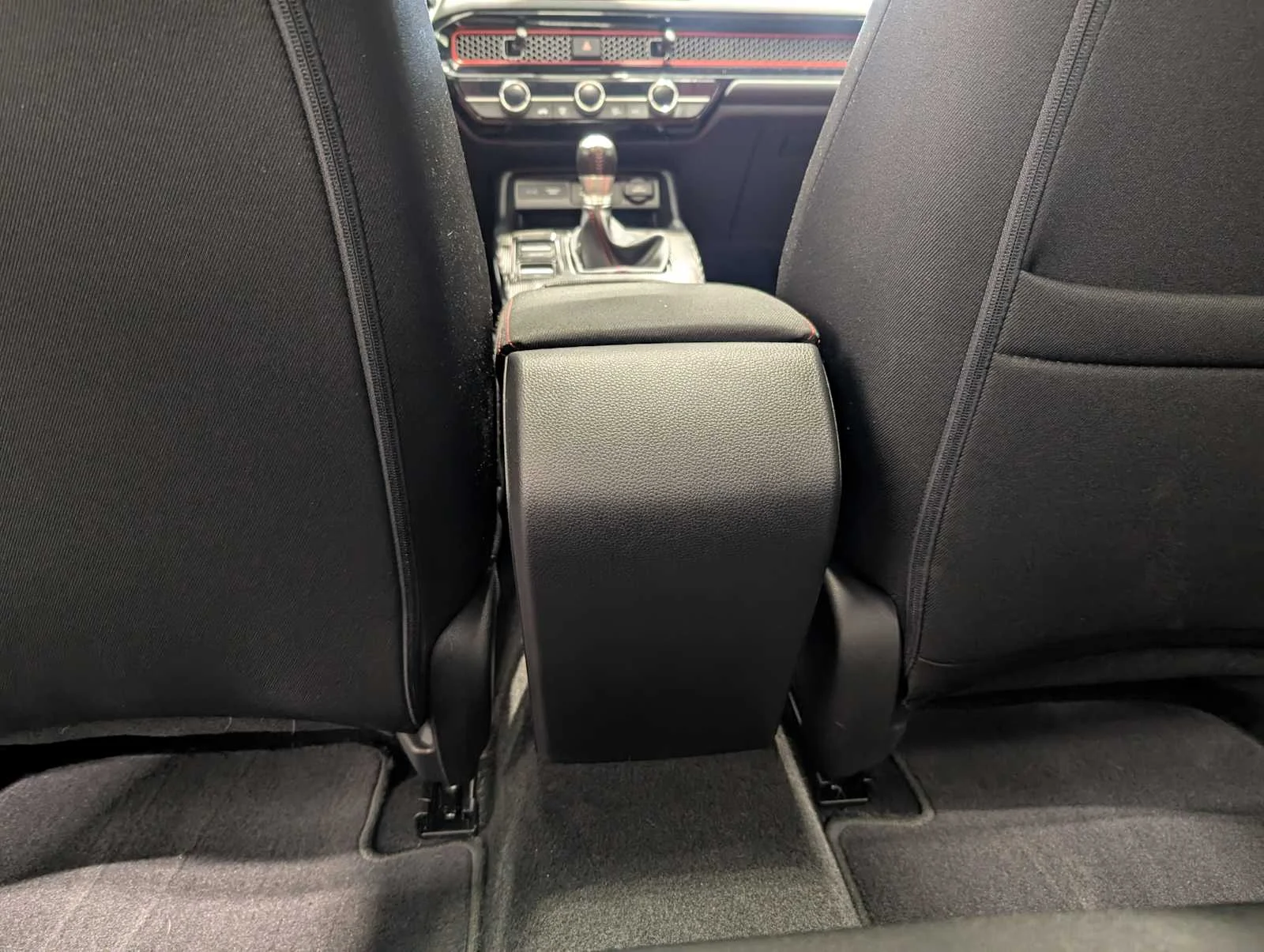 2025 Honda Civic Si - Photo 20