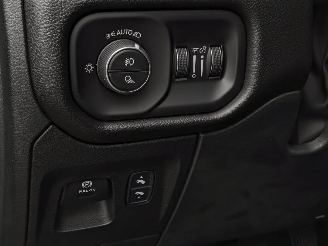 New 2026 Black RAM Sport - -  64 Box - Panoramic Sunroof - 360 Camera System - 12 Display & More! image 16