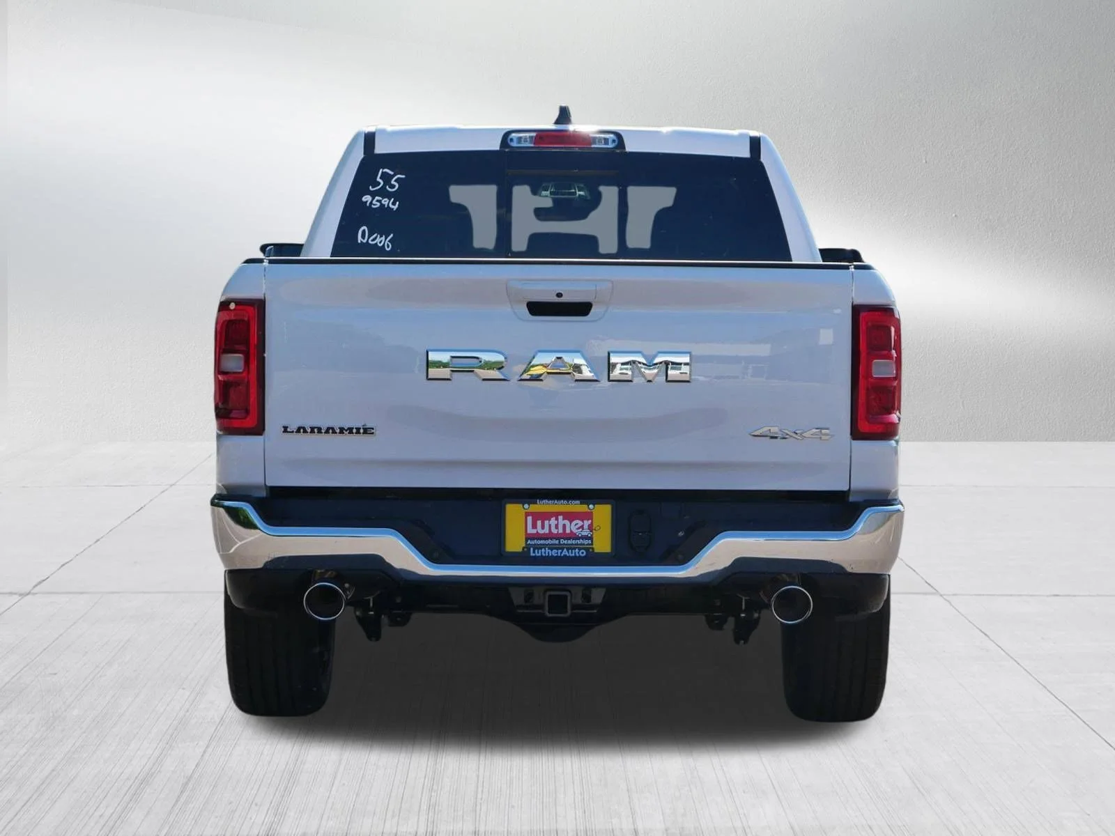 New 2026 Bright White Clear-Coat Exterior Paint RAM Laramie image 6
