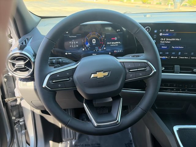 New 2027 Sterling Gray Metallic Chevrolet LT image 26