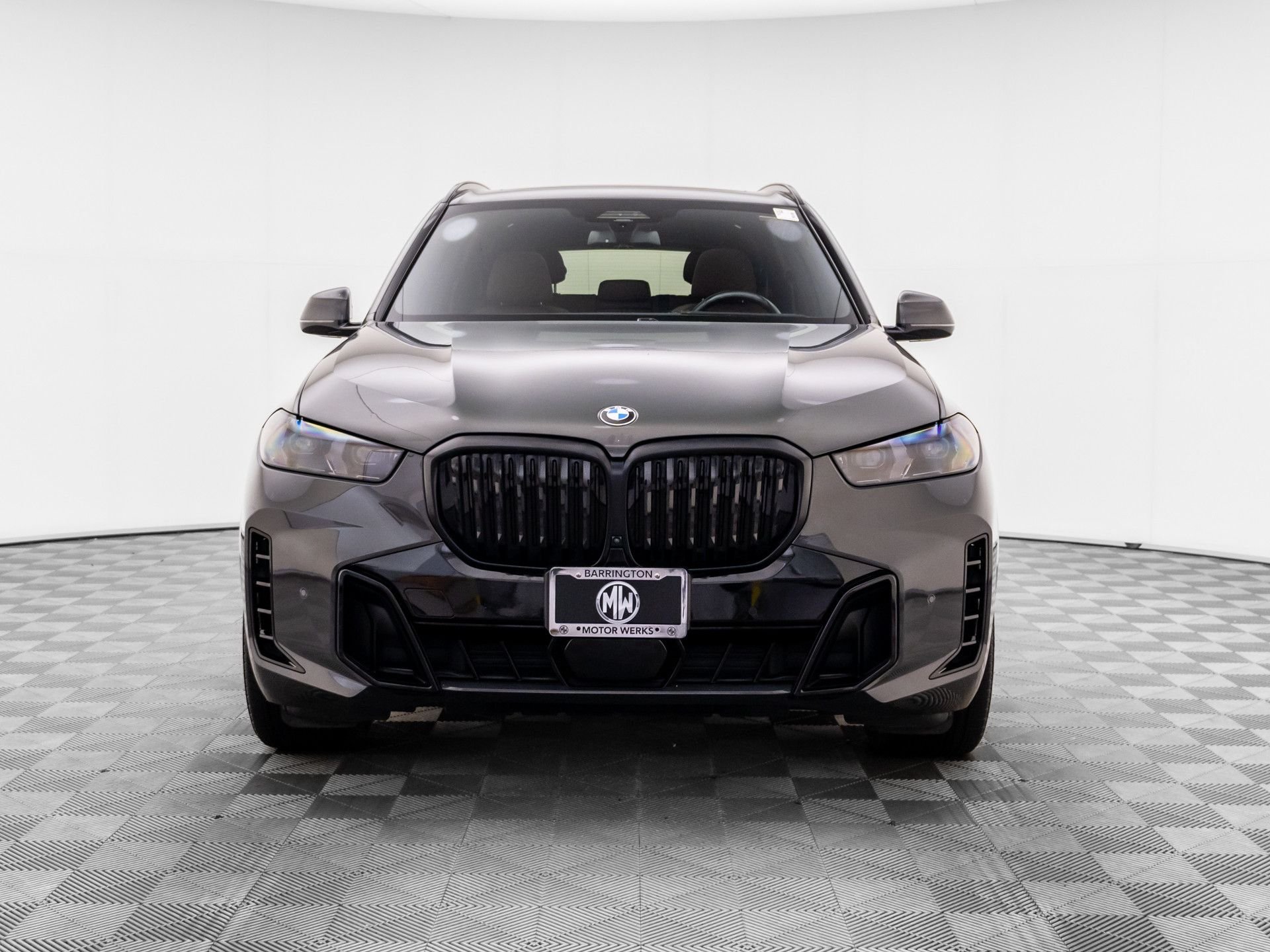 Certified Used 2024 Dravit Grey Metallic BMW xDrive40i image 9