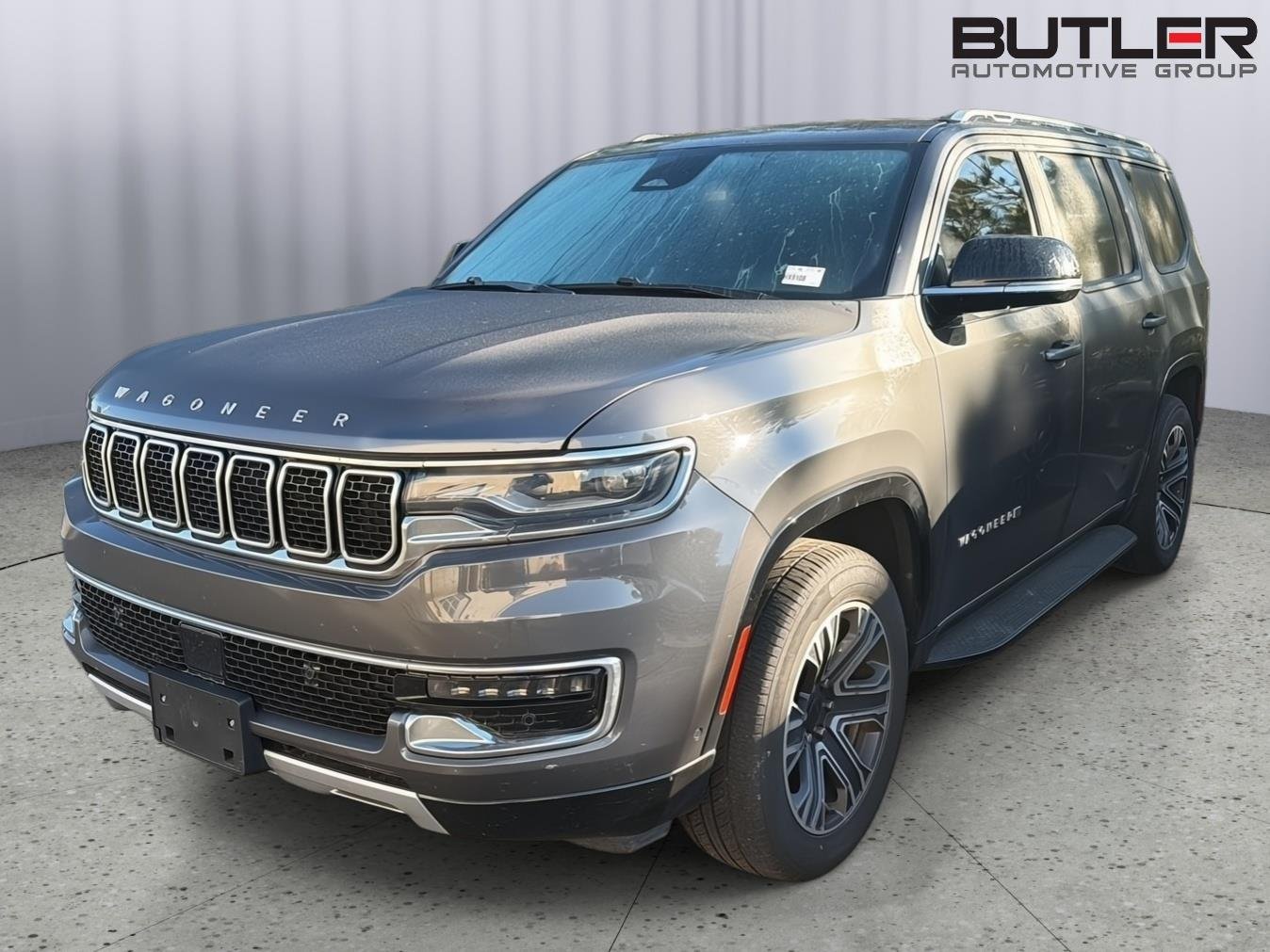 Used 2024 Baltic Gray Metallic Clearcoat Jeep Series II image 1