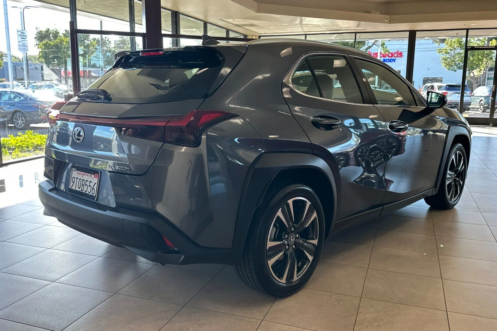 Used 2025 Gray Lexus 300h image 4