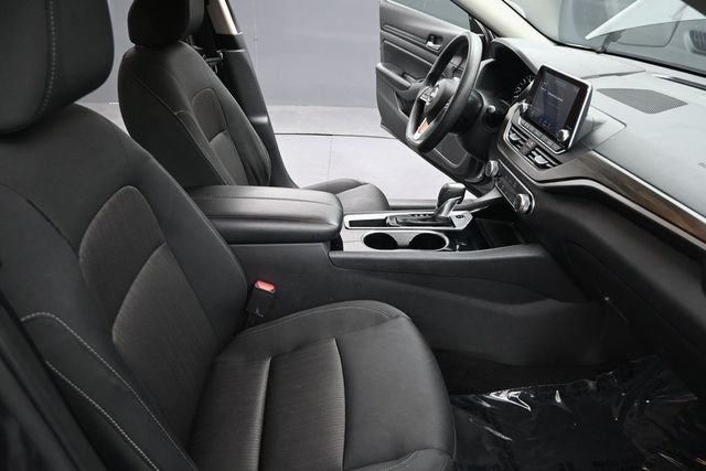 Used 2024 Gray Nissan 2.5 SV image 21