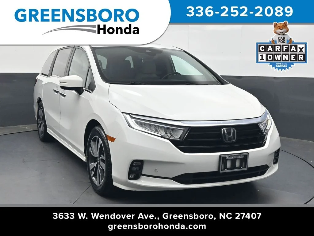 Used 2023  Honda Touring image 1