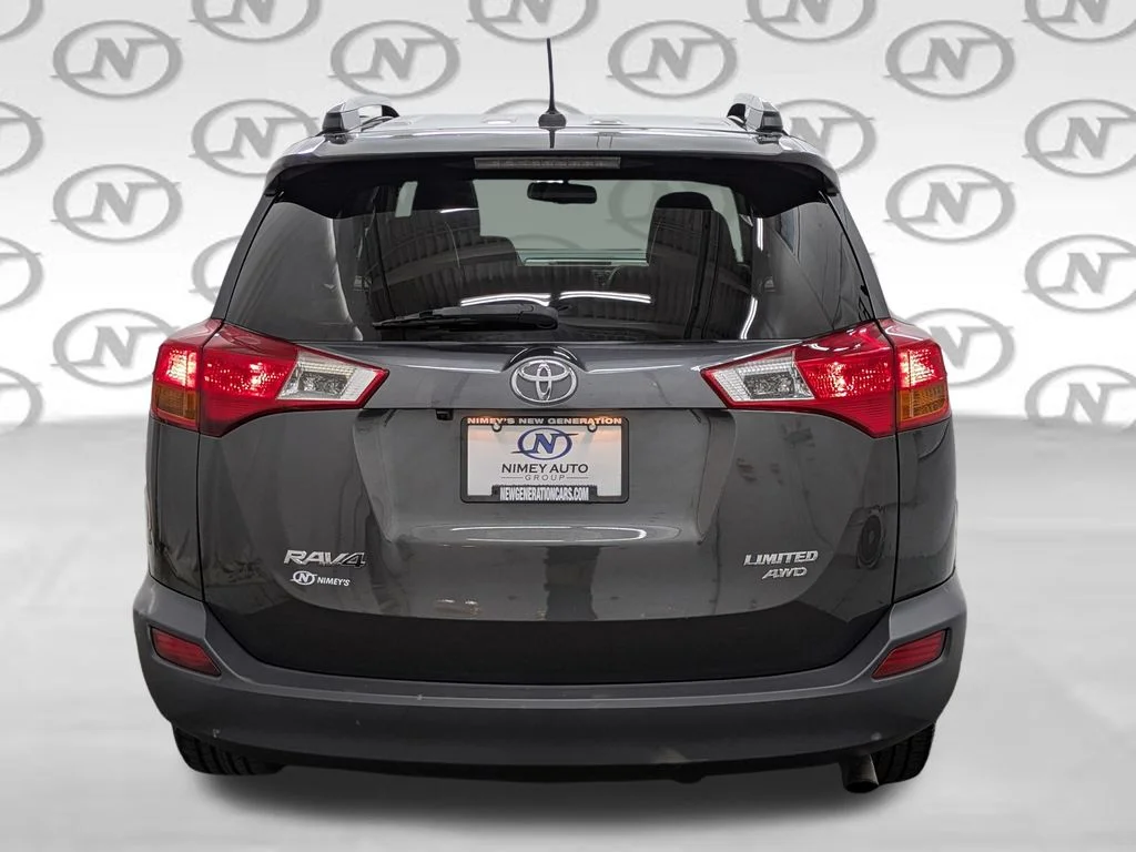 Used 2013 Gray Toyota Limited image 18