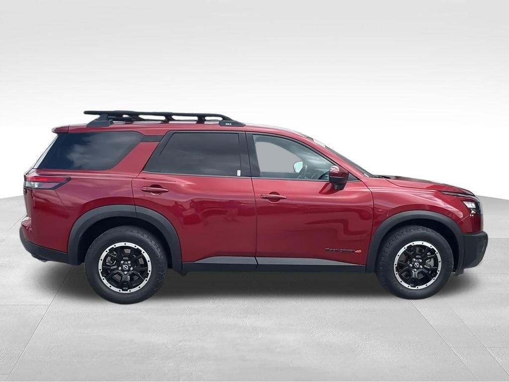 Used 2023 Red Nissan Rock Creek image 11