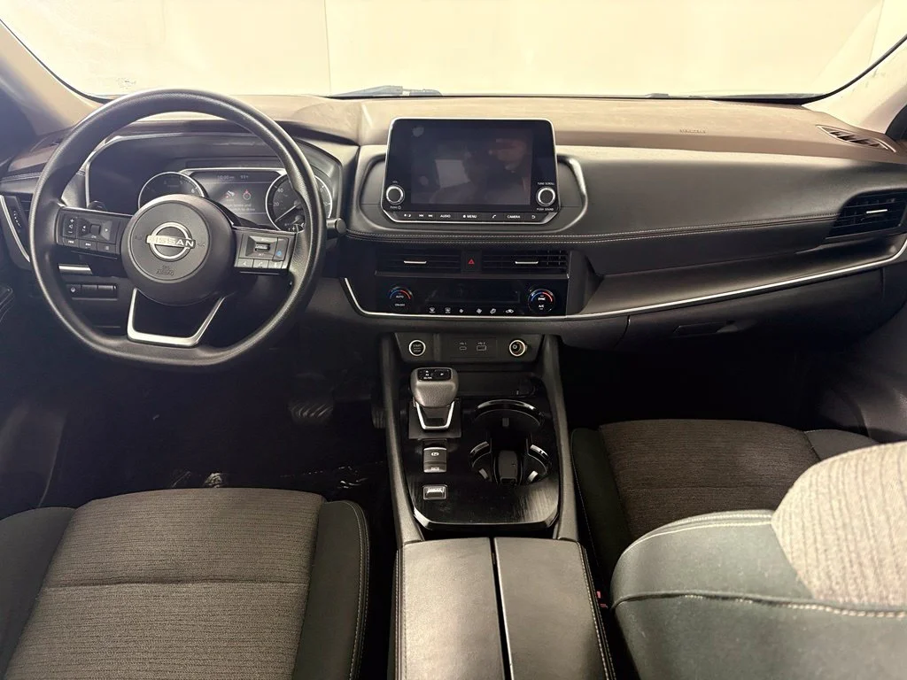 Used 2023 Black Nissan SV image 40