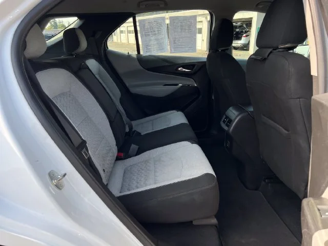 Used 2022 Summit White Chevrolet LS image 10