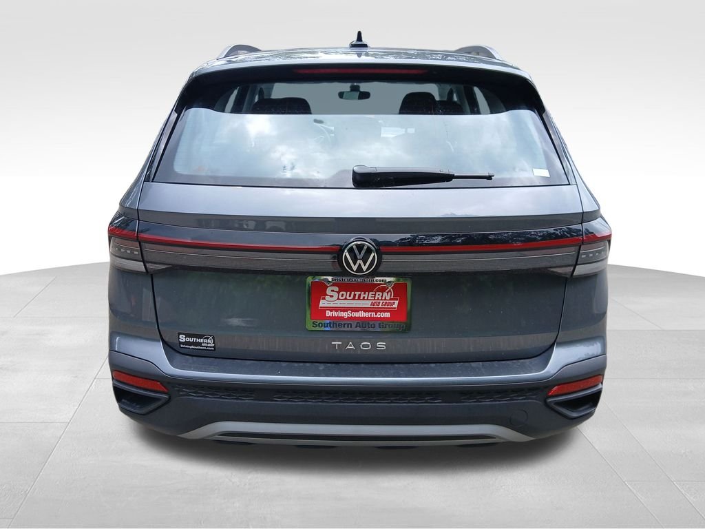 2025 Volkswagen Taos S photo 3
