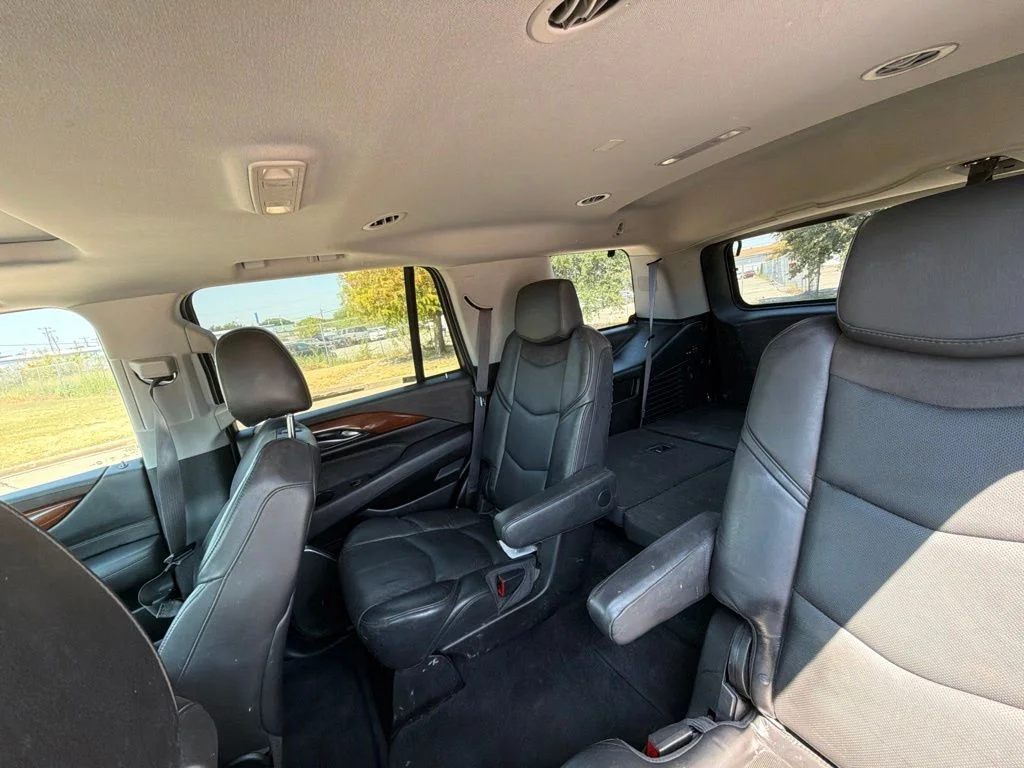 Used 2017 White Cadillac Luxury image 13