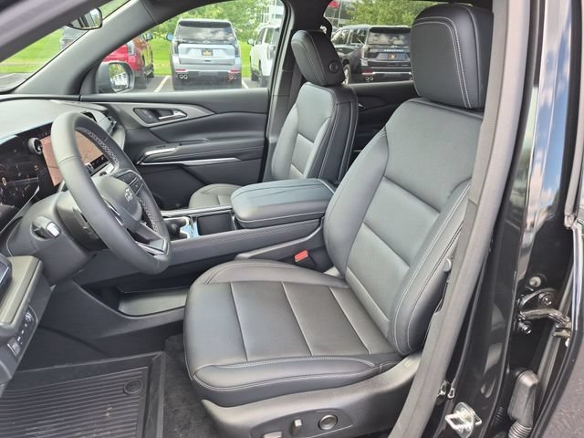 2026 Chevrolet Traverse LT - Photo 21