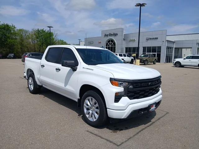 2024 Chevrolet Silverado 1500 Custom