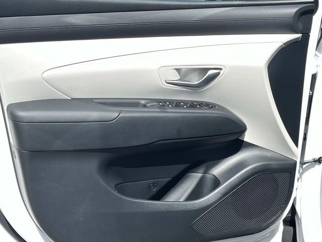 New 2026 White Hyundai SEL image 23
