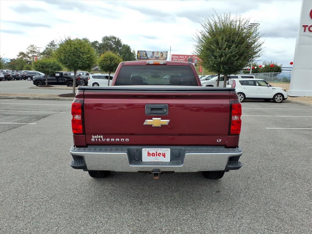 Used 2014 Red Chevrolet LT image 6