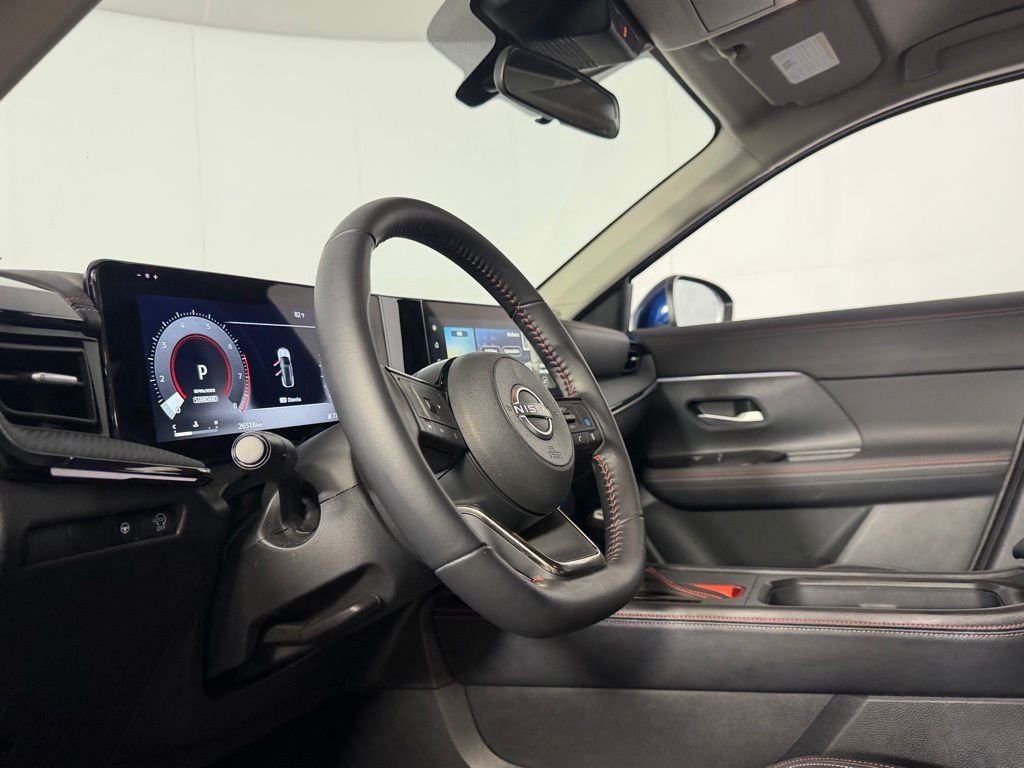 Used 2025 Deep Blue Pearl Nissan SR image 20