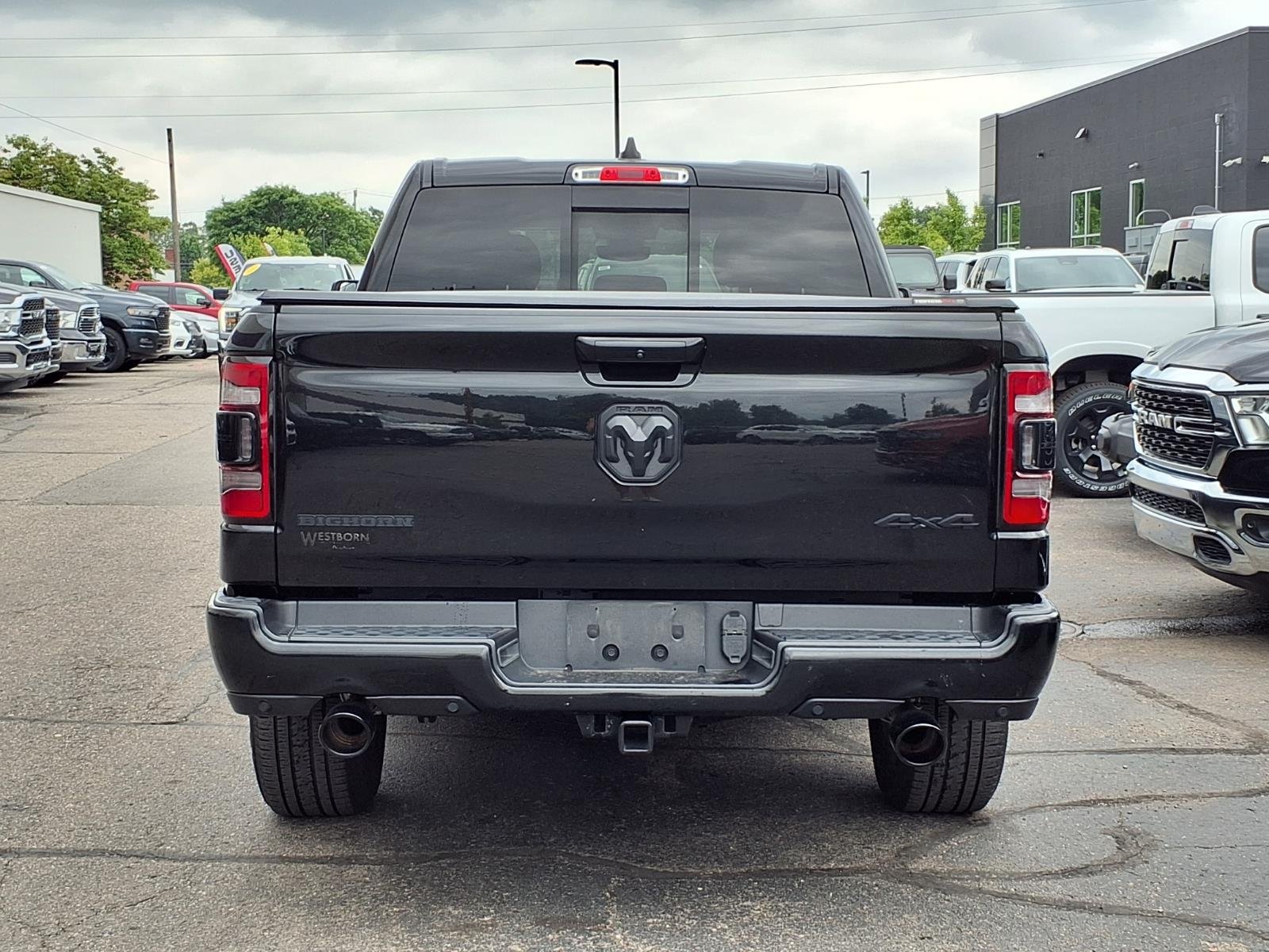 Certified Used 2021 Diamond Black Crystal Pearl Coat Ram Big Horn image 21