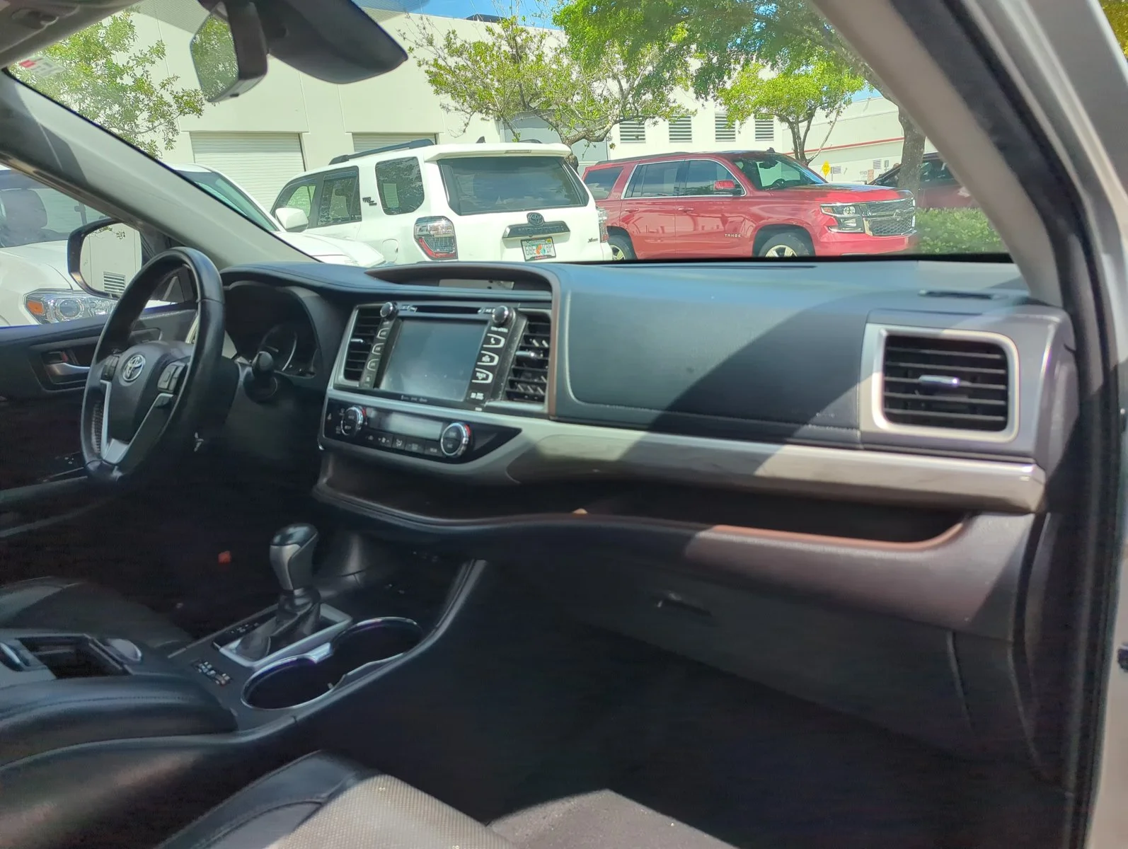 Used 2019 Celestial Silver Metallic Toyota Limited image 25