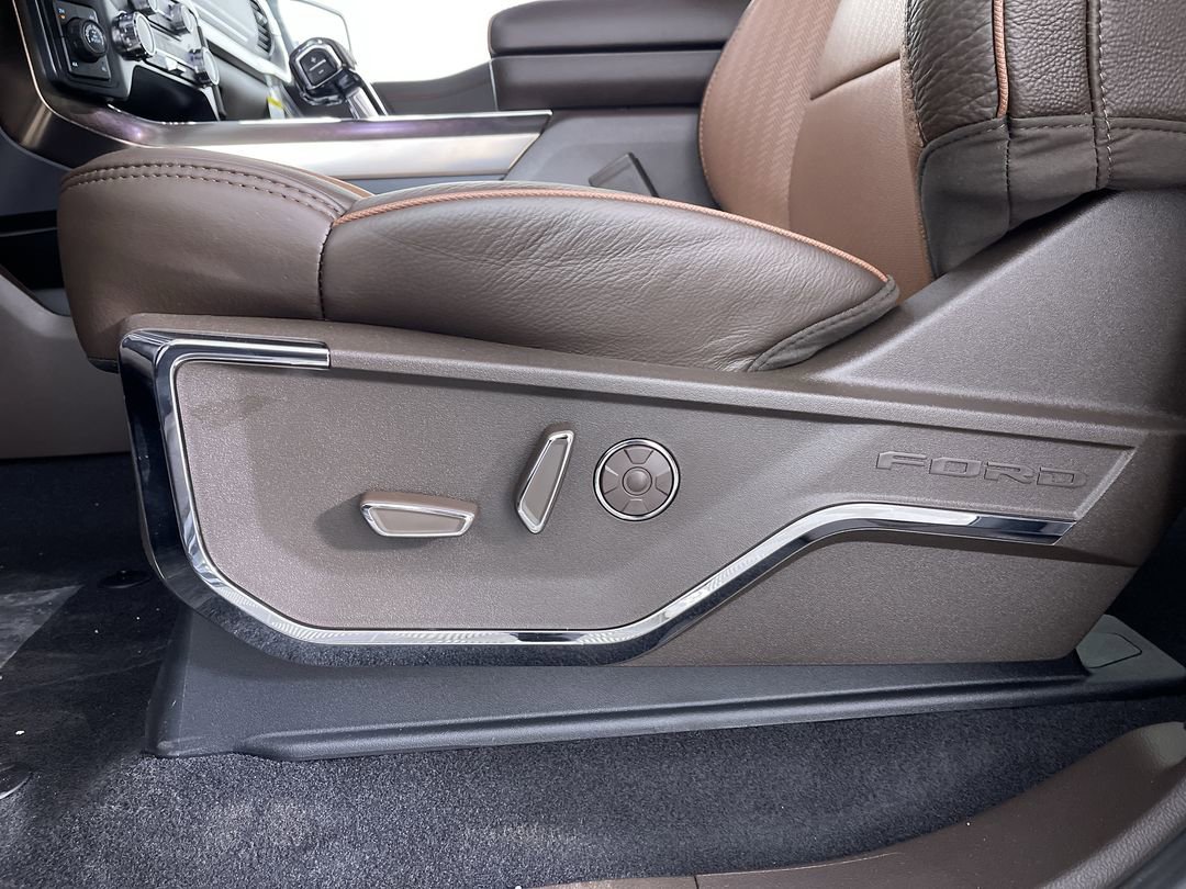 New 2026 Carbonized Gray Metallic Ford King Ranch image 13