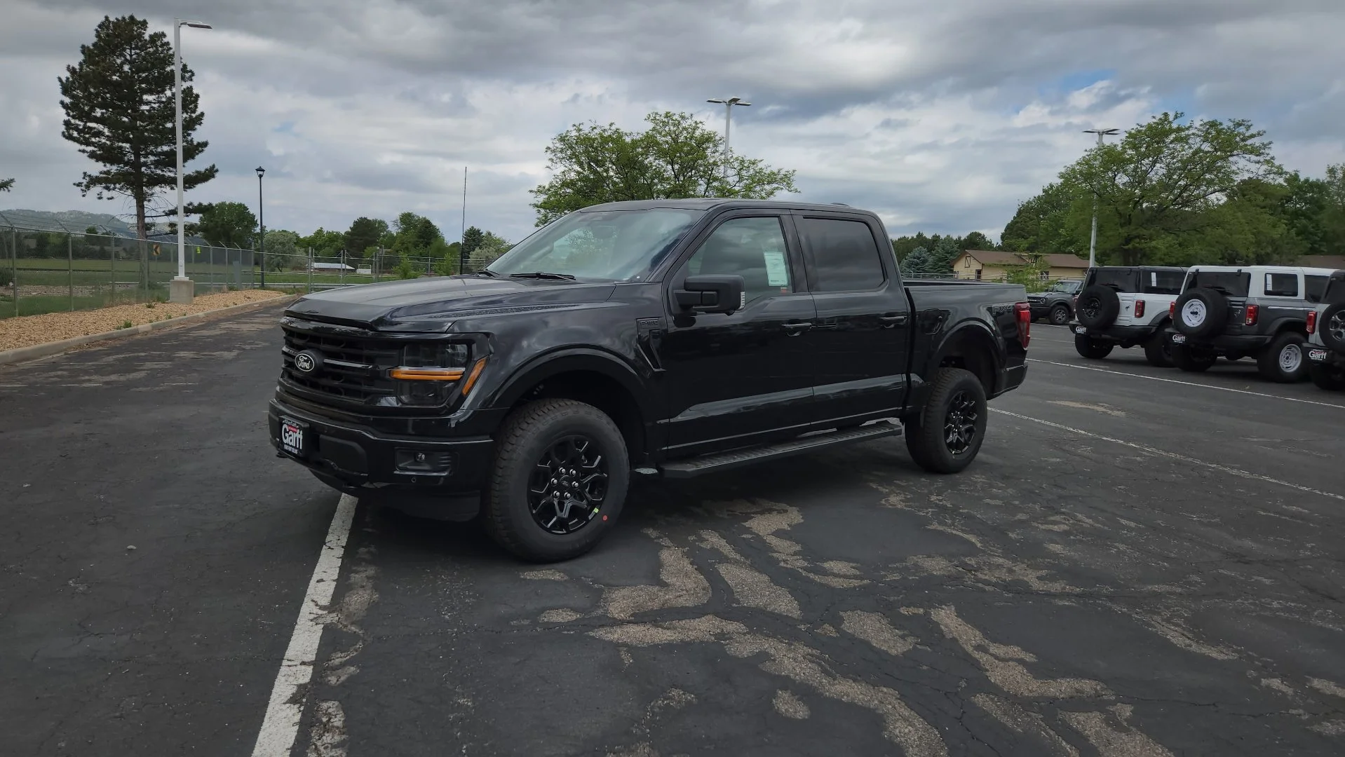 New 2026 Agate Black Metallic Ford XLT image 3