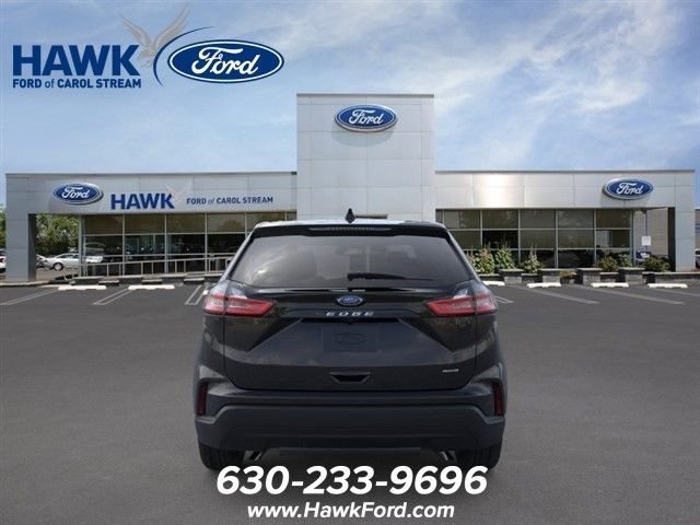 New 2024 Agate Black Metallic Ford SE image 5