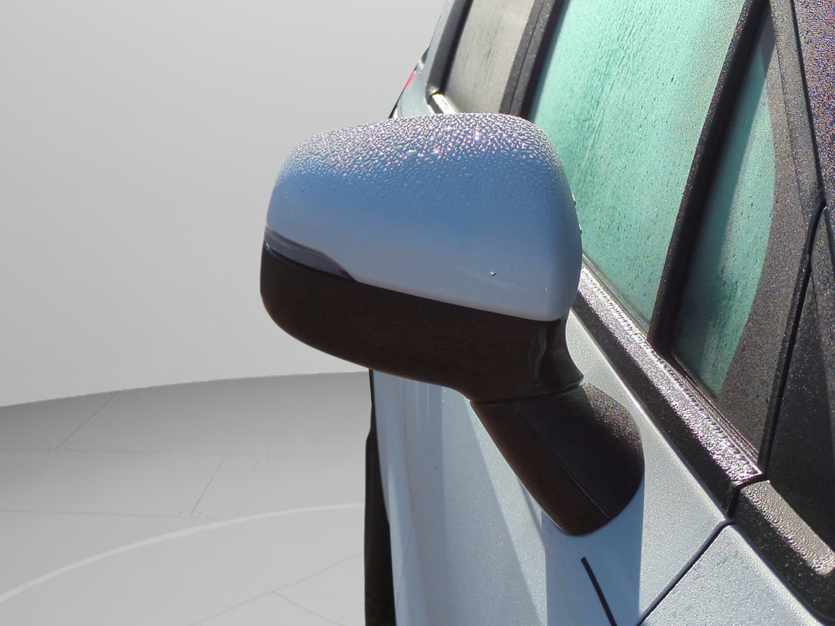 New 2026 Snow White Pearl Kia LXS image 33