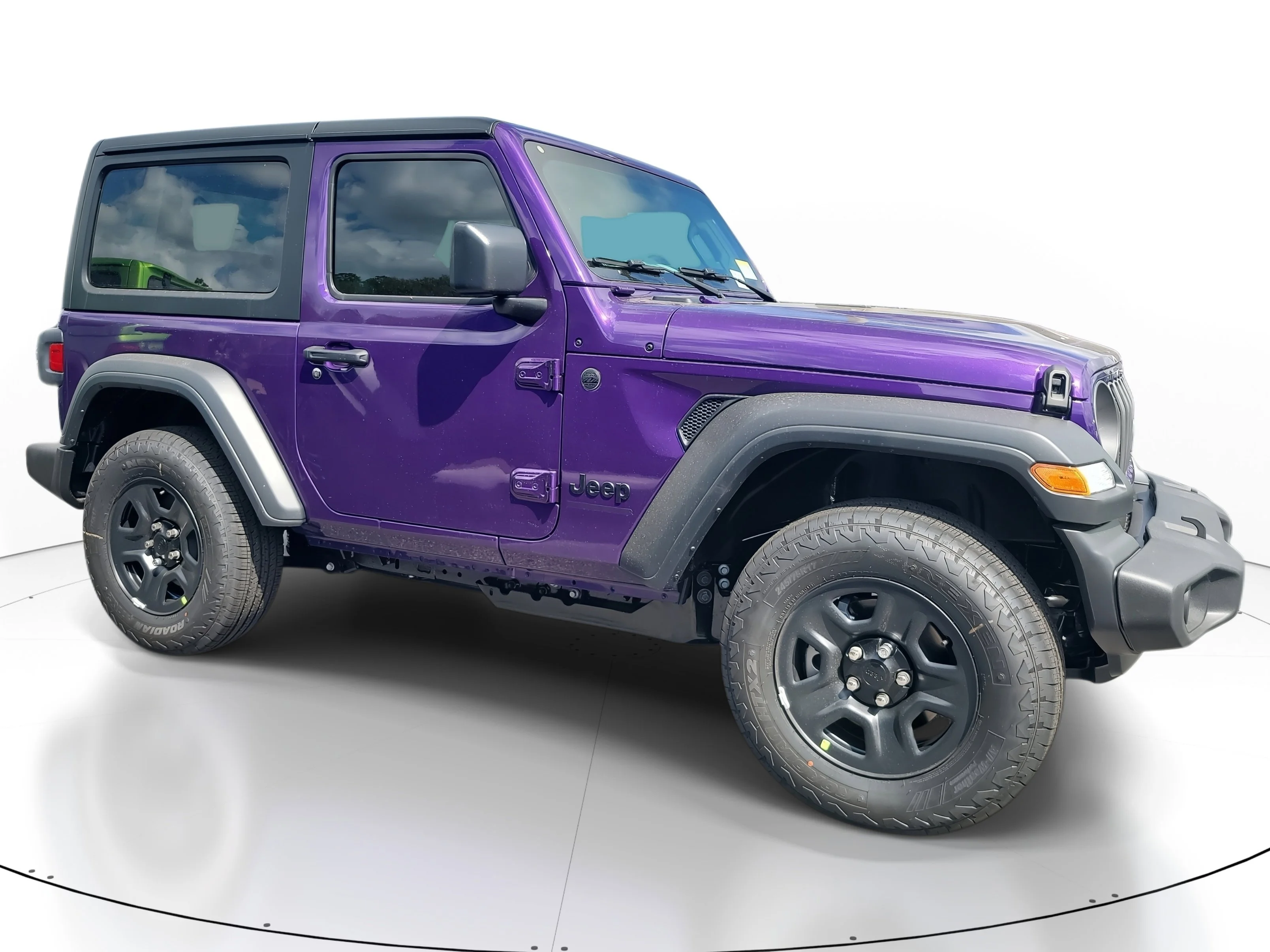 New 2026 Reign Jeep Sport image 5