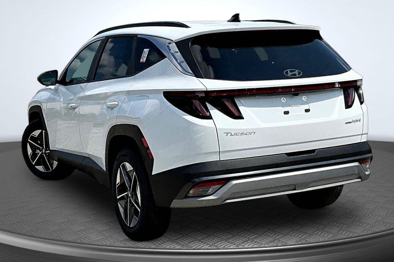 New 2026 White Hyundai SEL Convenience image 18