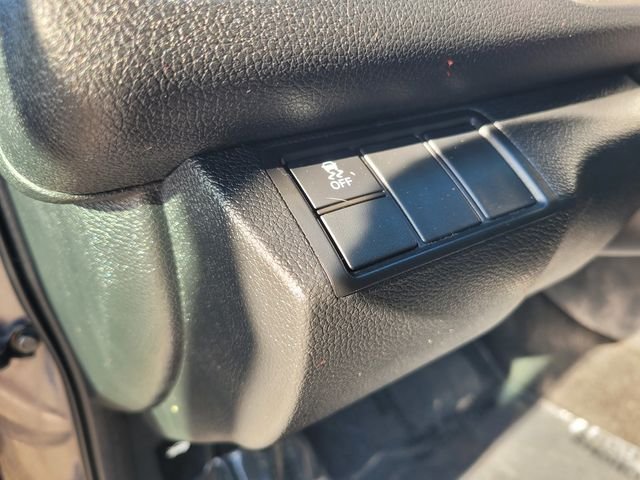 Used 2016  Honda EX image 19