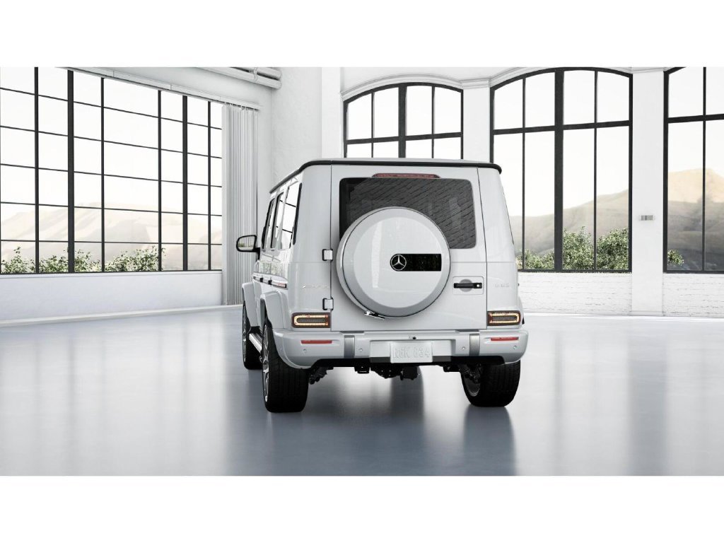 New 2027 MANUFAKTUR Moonlight White Metallic Mercedes-Benz AMG® G 63 SUV image 26
