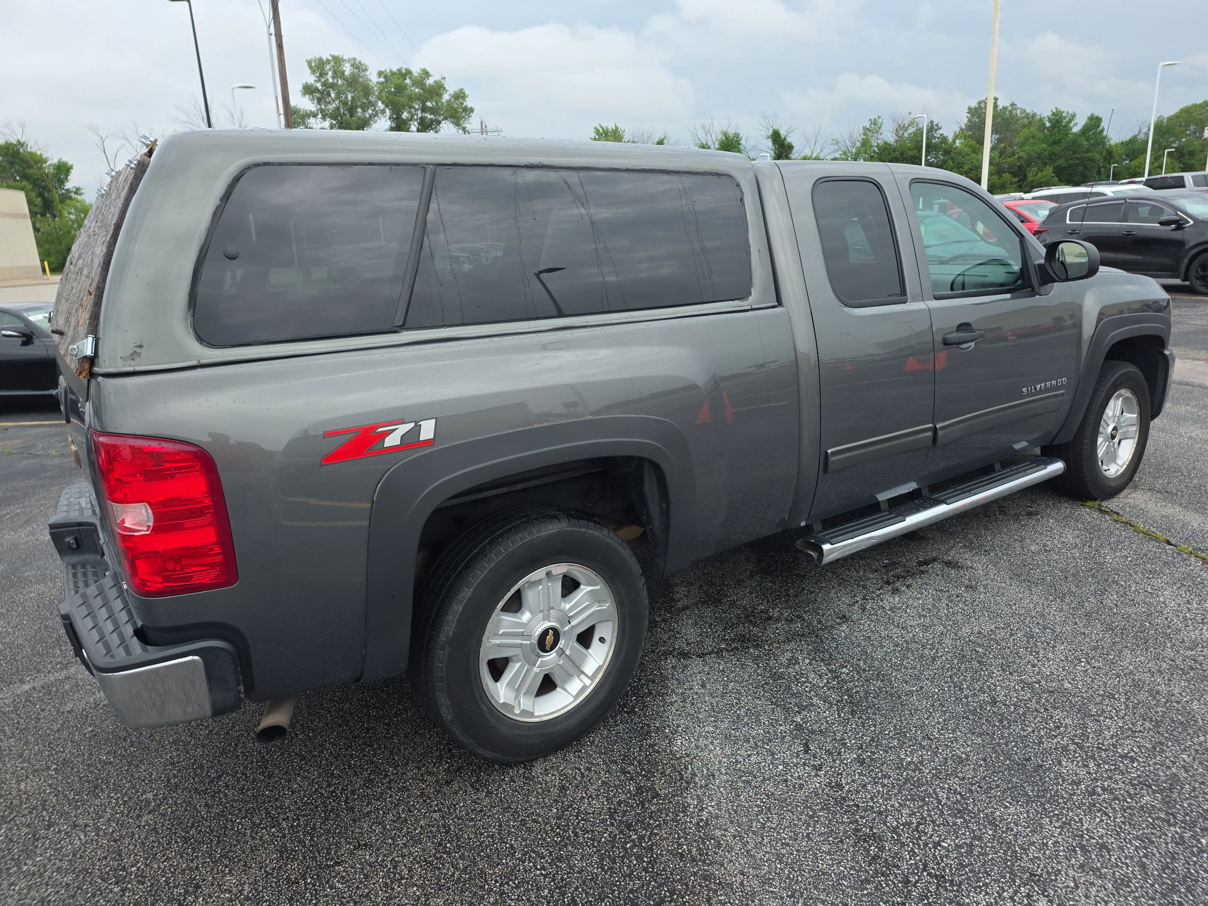 Used 2011 Steel Green Metallic Chevrolet LT image 4