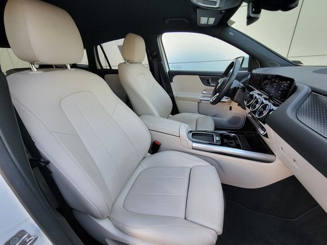 Used 2025 White Mercedes-Benz GLA 250 image 19