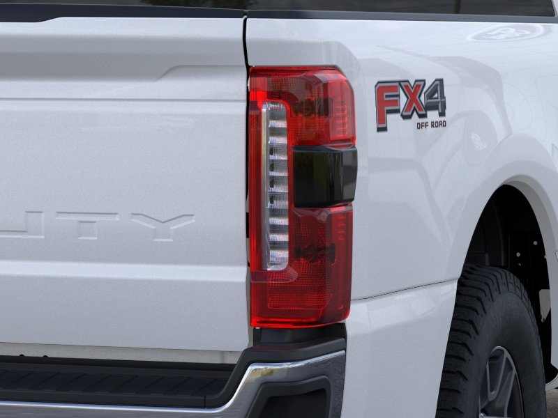 New 2026 Star White Metallic Tri-Coat Ford  image 43