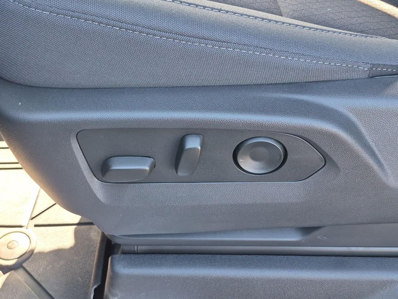 2026 Chevrolet Silverado 1500 RST - Photo 35