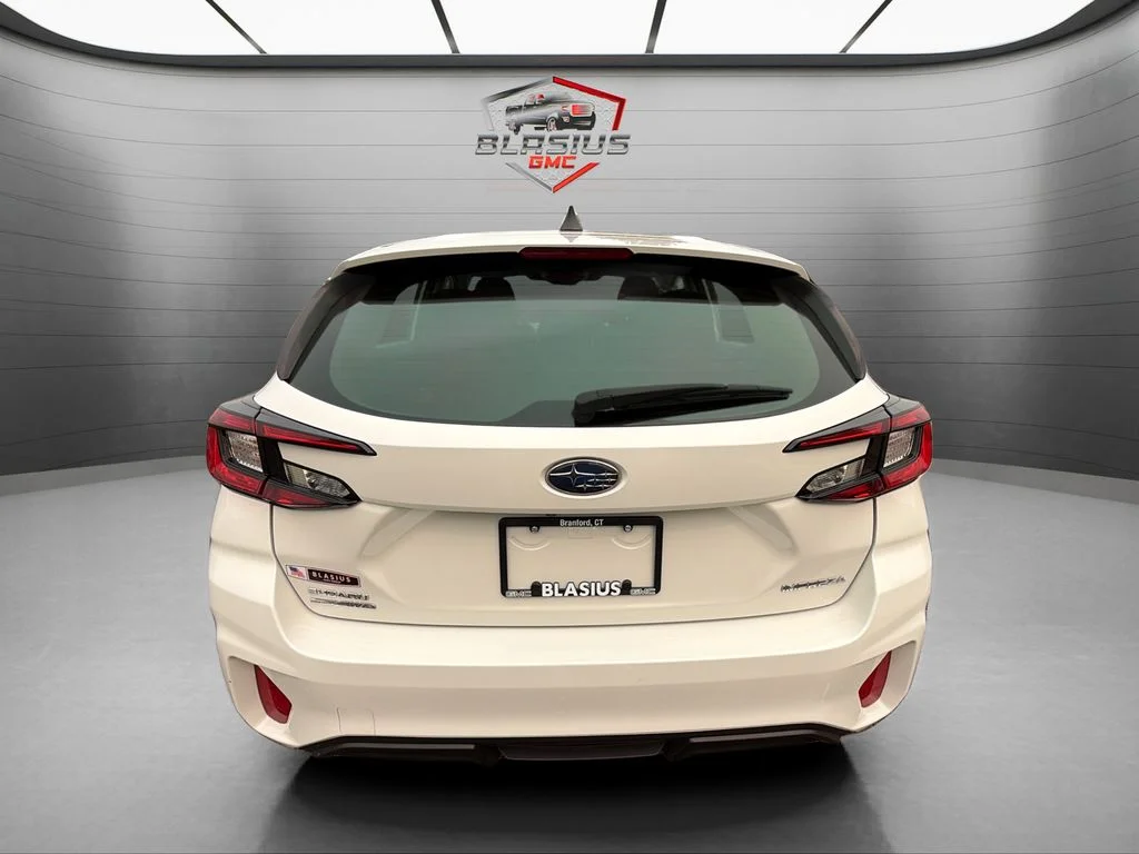 Used 2024 White Subaru Base image 4