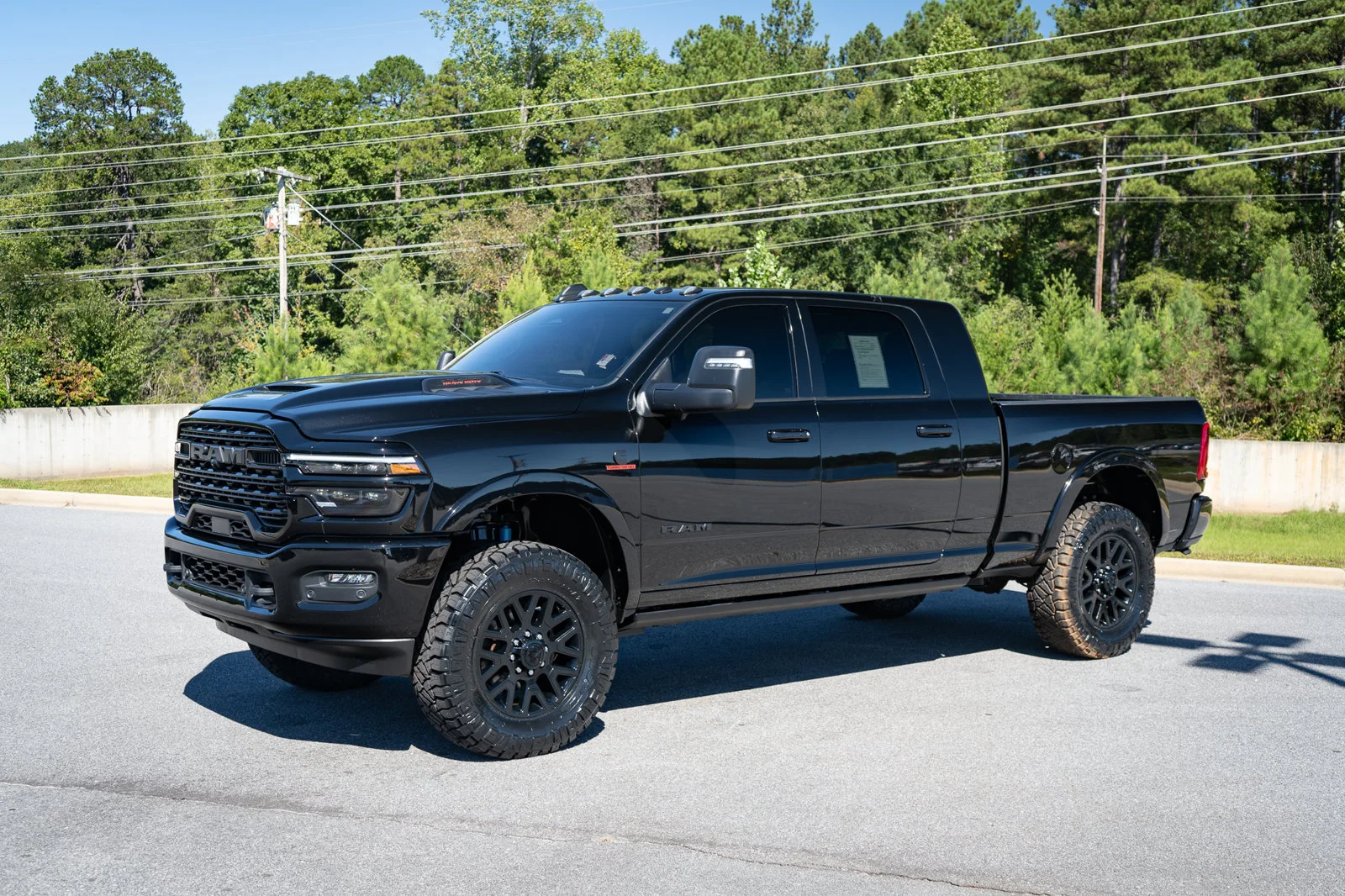 Used 2025 Black Ram Limited image 10