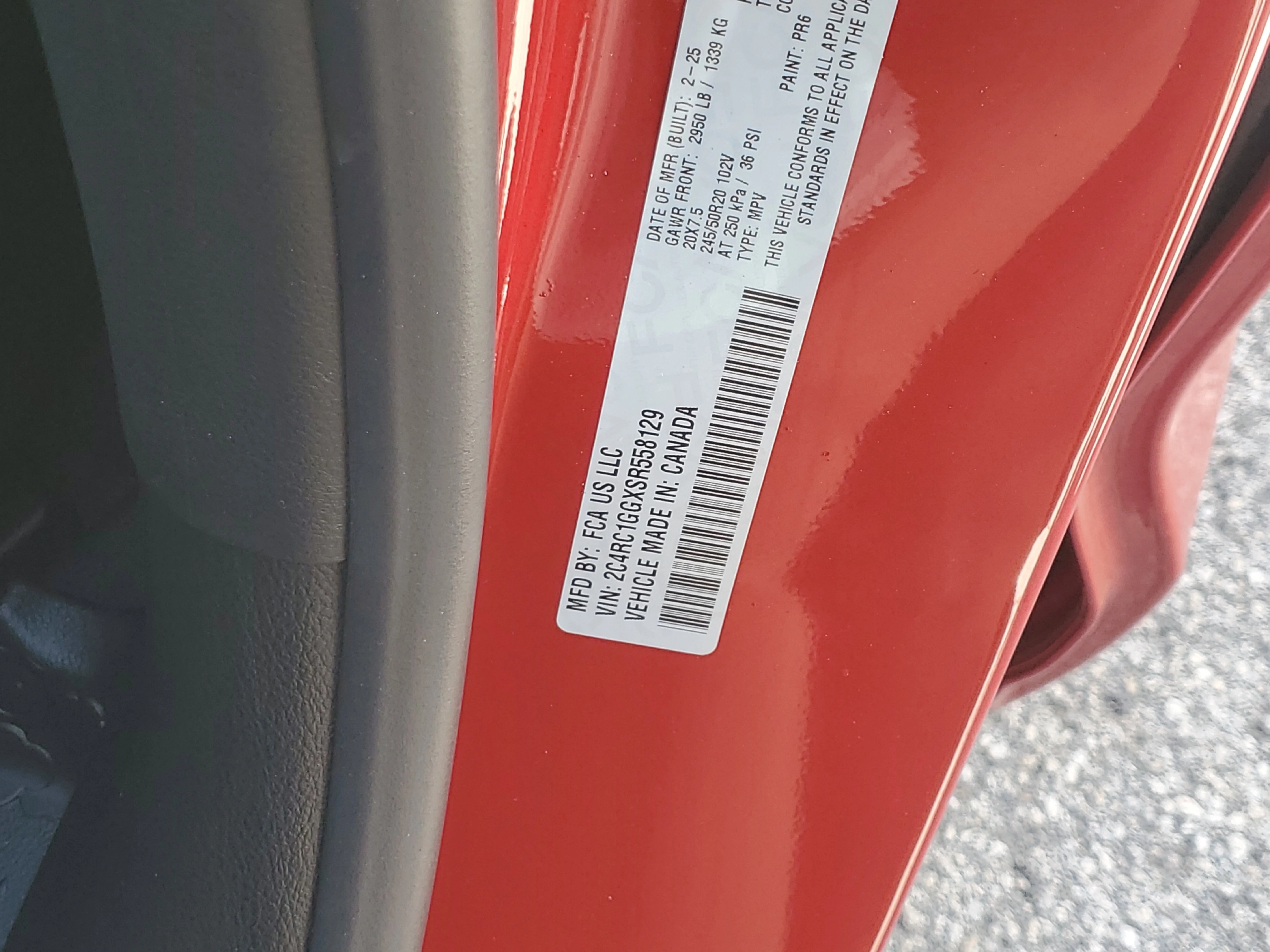 New 2025 Red Hot Pearlcoat Chrysler Limited image 19