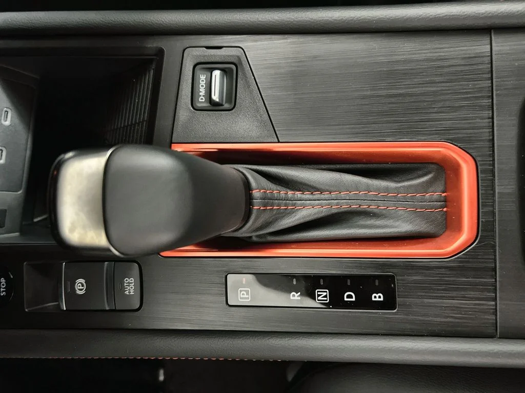 New 2026 White Nissan SR image 20