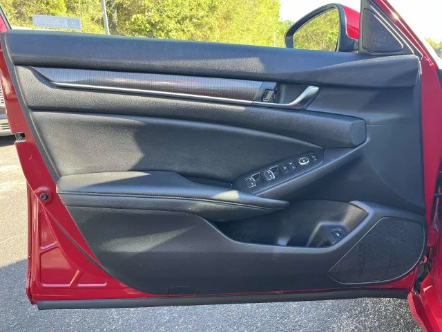 Used 2019 Red Honda Sport image 17