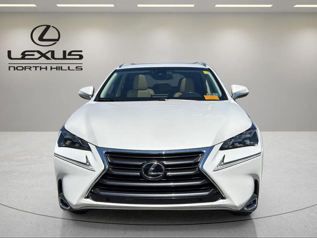 Used 2015 White Lexus 200t image 2