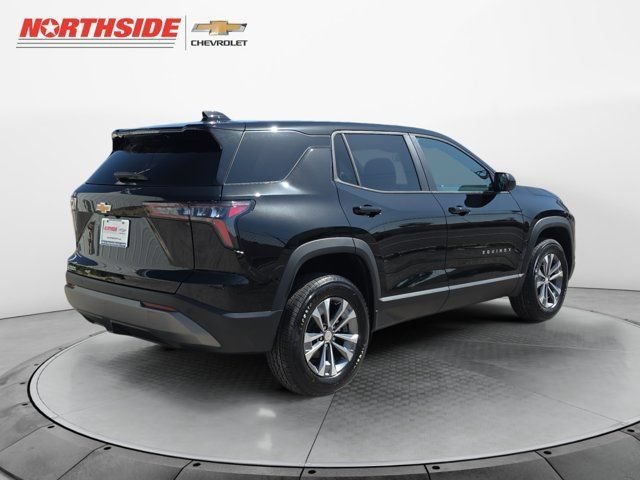 2027 Chevrolet Equinox LT - Photo 8
