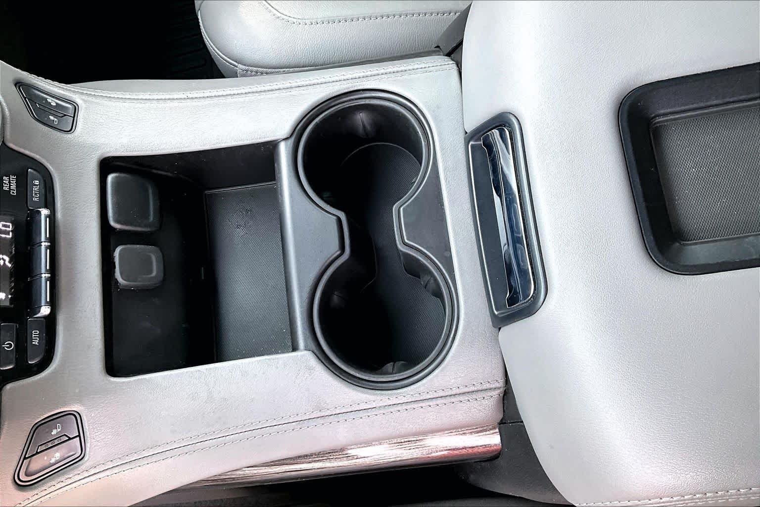 Used 2019 Silver Ice Metallic Chevrolet LT image 16