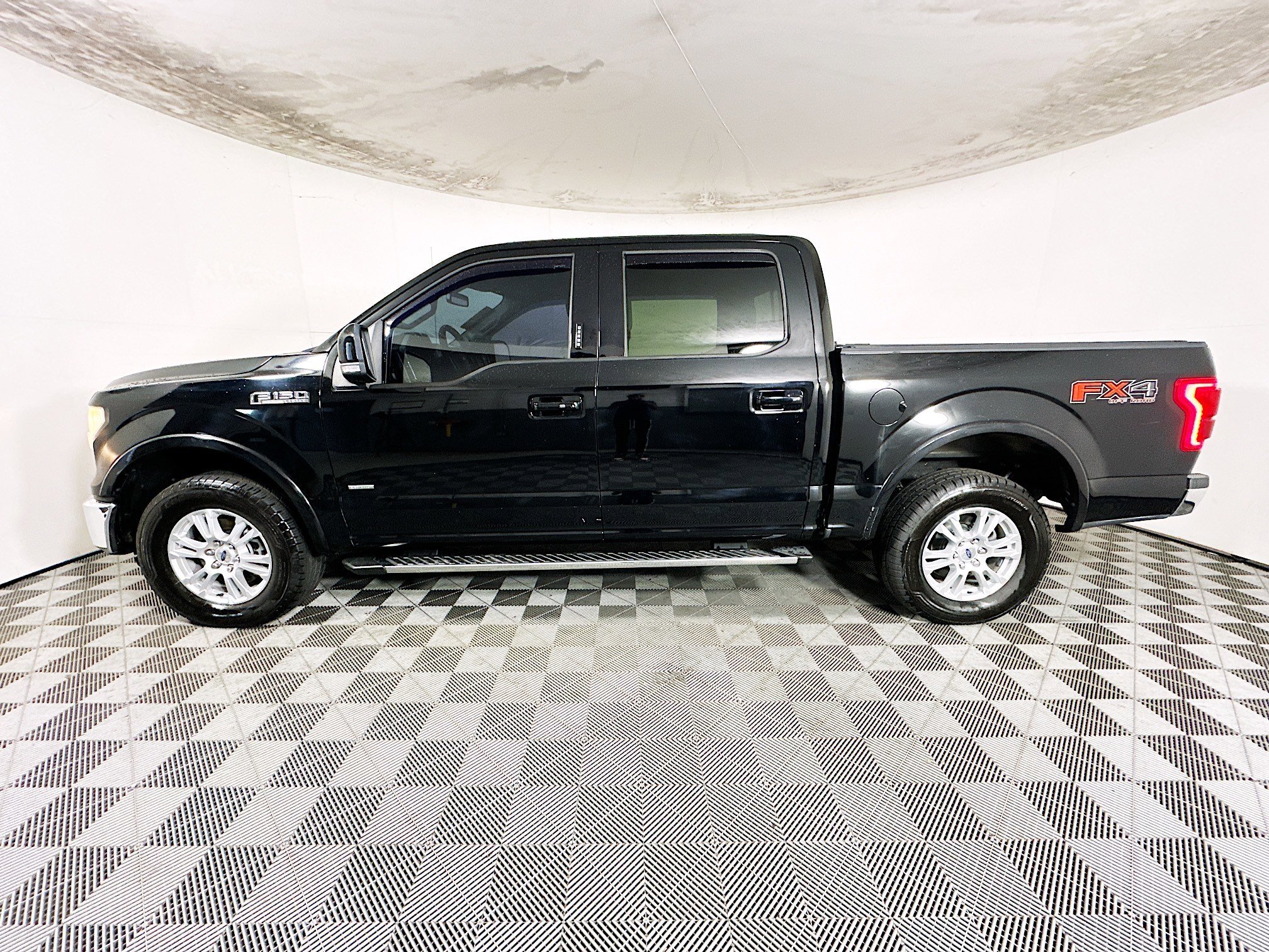 2016 Ford F-150 thumbnail 8