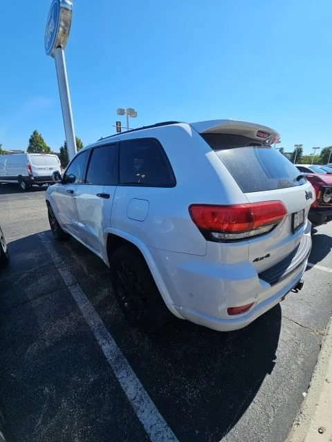 Certified Used 2020 White Jeep Overland image 4