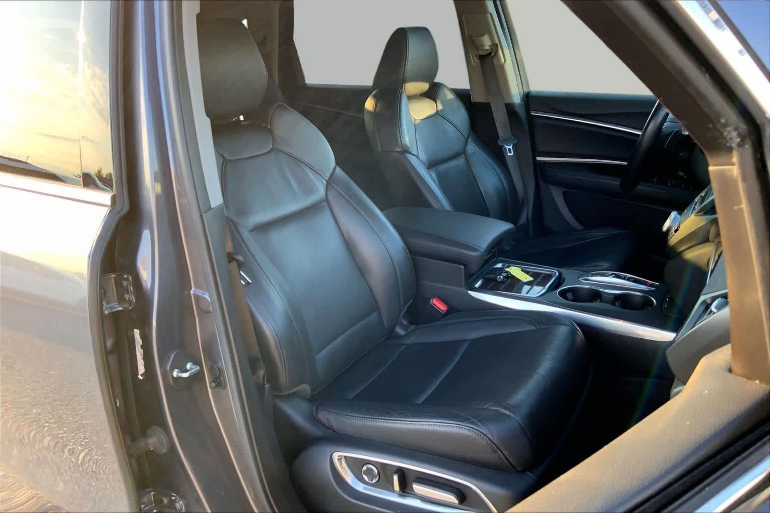 Used 2020 Modern Steel Metallic Acura  image 8