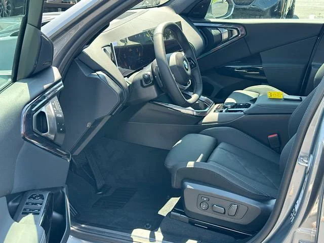 New 2026 Skyscraper Grey Metallic BMW 30 xDrive image 4