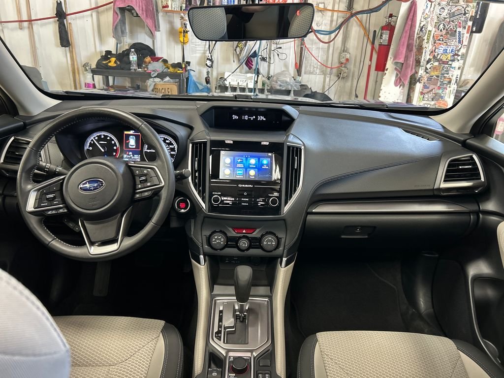 Used 2024 Blue Subaru Premium image 19