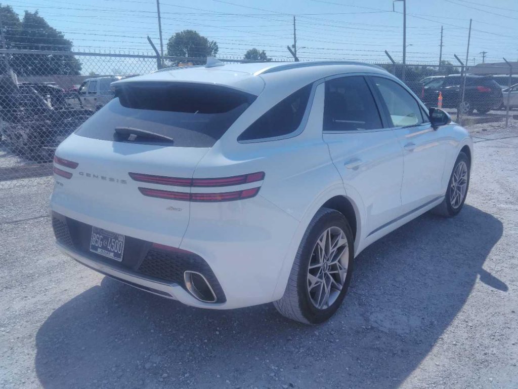 Used 2025 Alta White Genesis 2.5T image 2