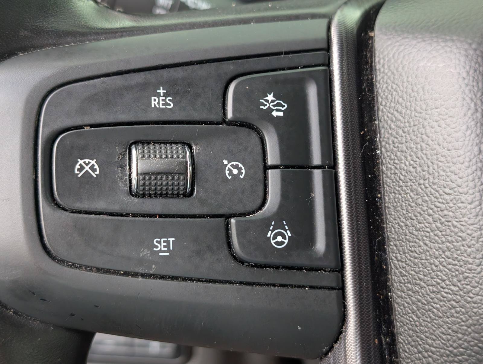 2023 GMC Yukon XL Denali Ultimate - Photo 24